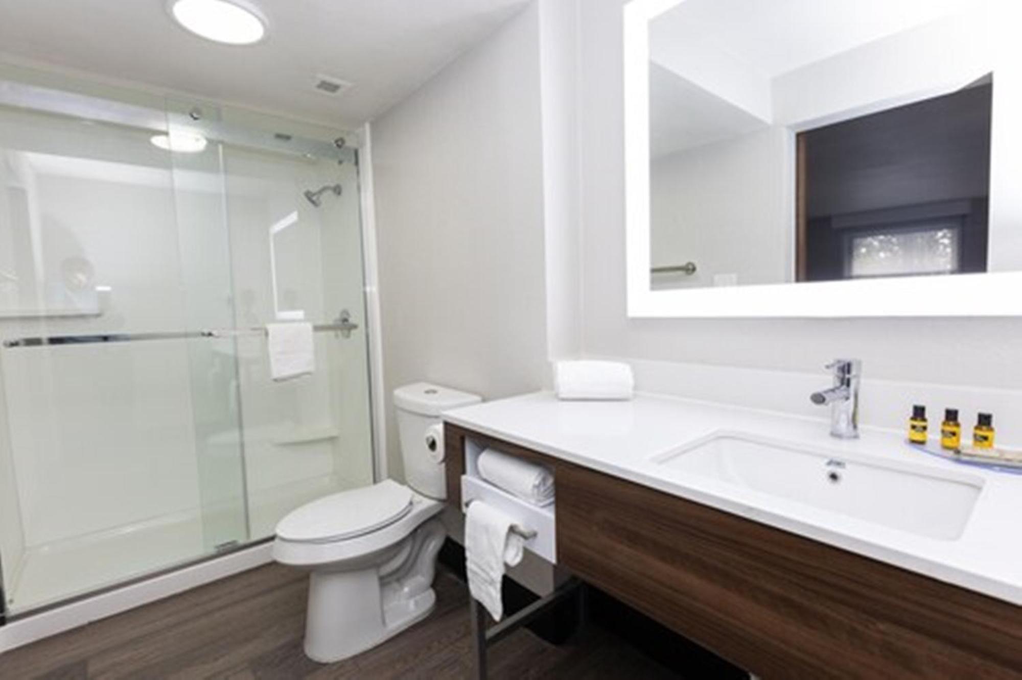 טאקר Bhagat Hotels Stone Mountain Atlanta BW Signature Collection מראה חיצוני תמונה
